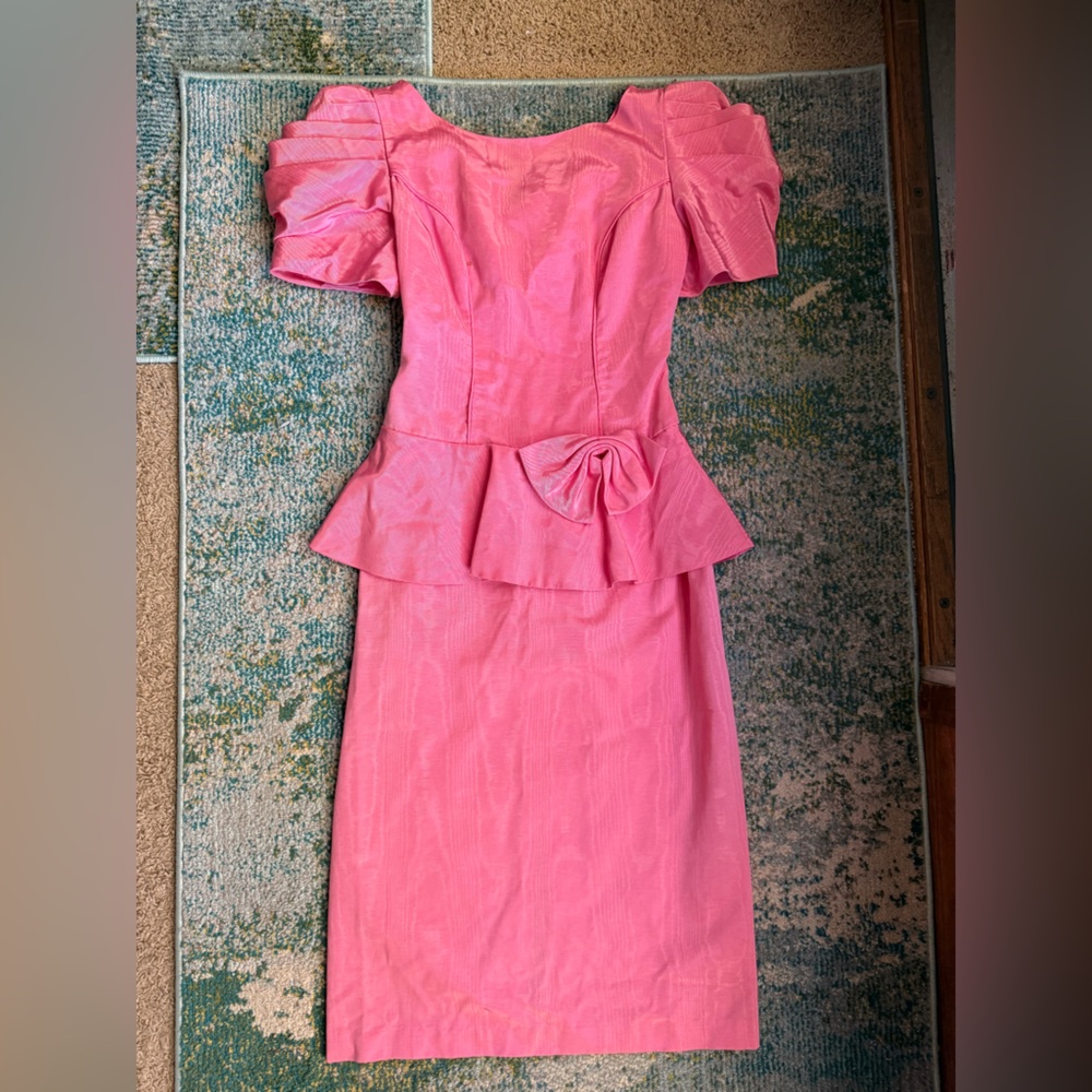 Vintage 60s pink peplum formal bridesmaid dress, size 7/8